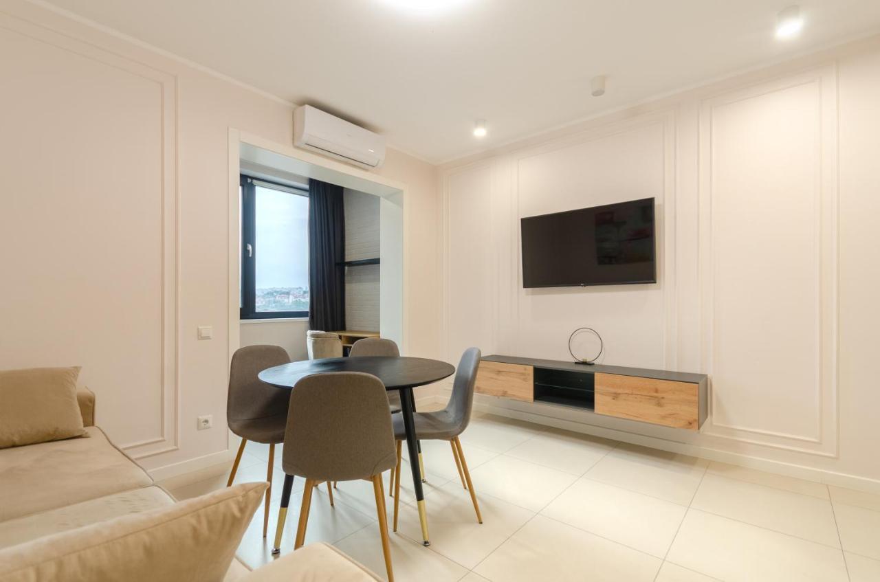 Petrovdom 13-141 In Rc New York Concept House With Bathroom Κίεβο Εξωτερικό φωτογραφία