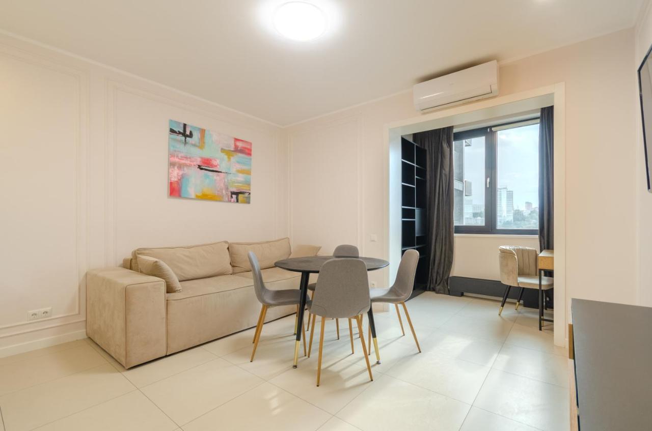 Petrovdom 13-141 In Rc New York Concept House With Bathroom Κίεβο Εξωτερικό φωτογραφία